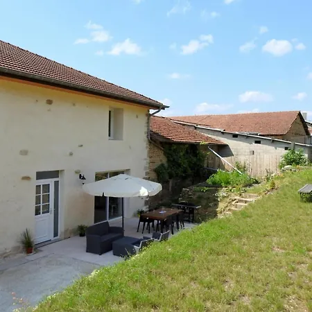 Renove 3 Avec Cour Et Terrasse, Proche Musee Et Voie Verte Vers Le Du Der - Fr-1-611-63 Holiday home