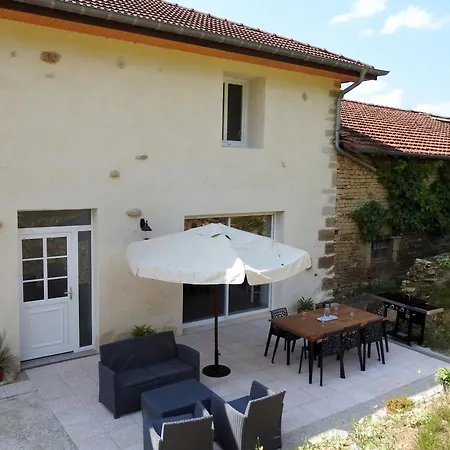 Renove 3 Avec Cour Et Terrasse, Proche Musee Et Voie Verte Vers Le Du Der - Fr-1-611-63 * Dommartin-le-Franc